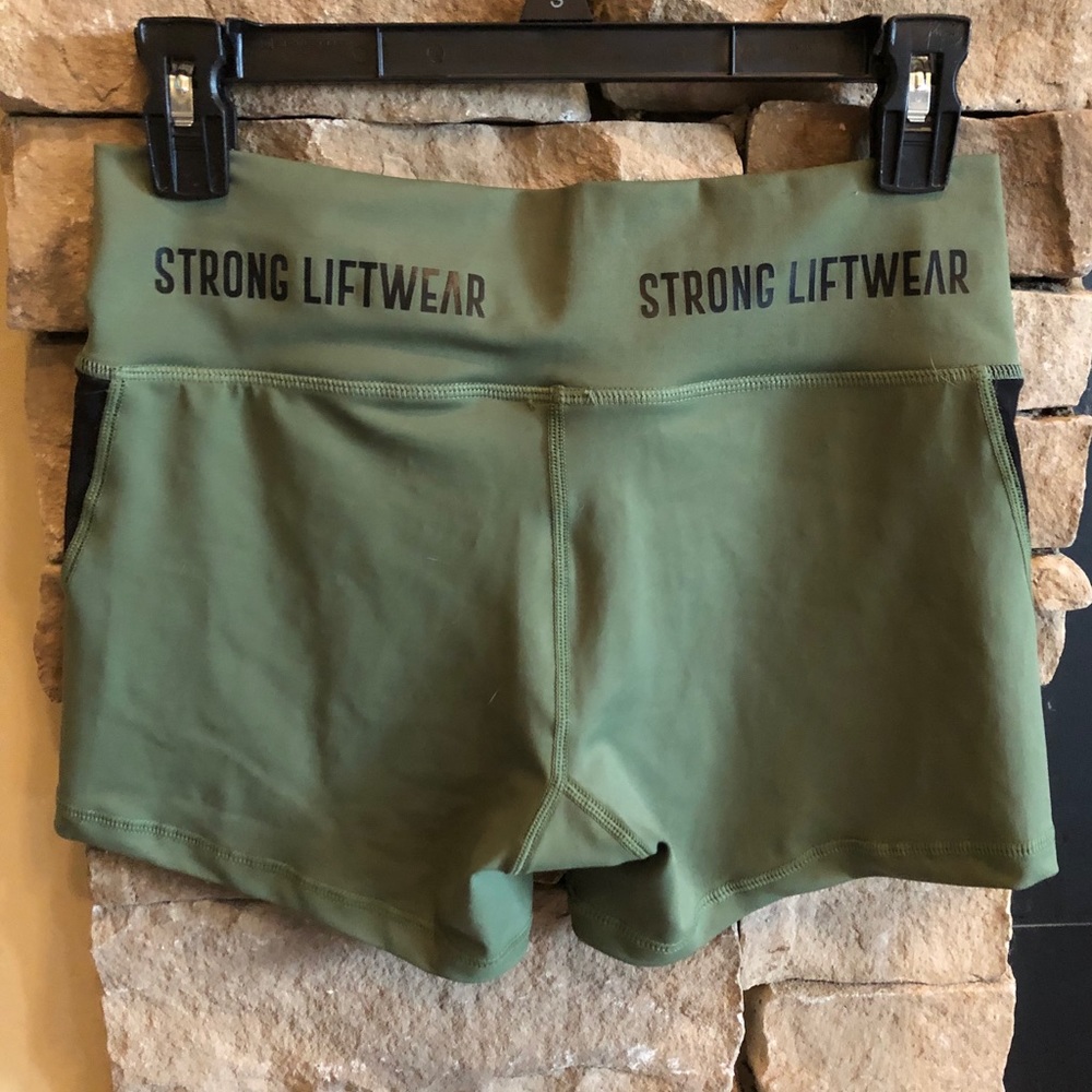 Show off your abs !! Army green booty shorts